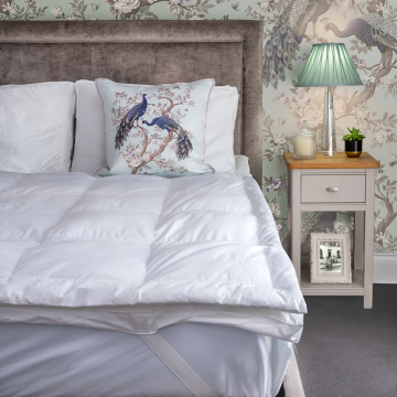 Laura Ashley Luxury Cotton Enhancer (Topper)
